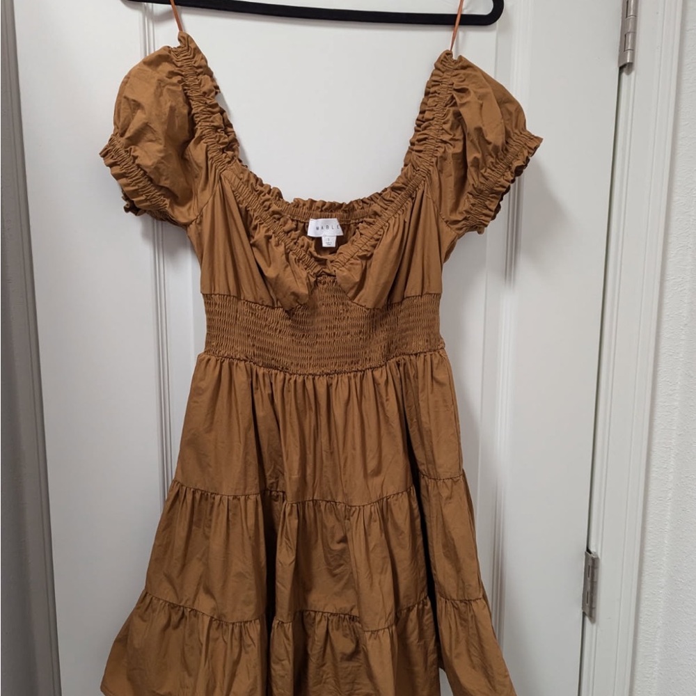 NWOT women’s size small Mable brand rust color lined puff sleeve dress - Picture 2 of 5